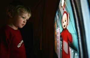 child watching tv